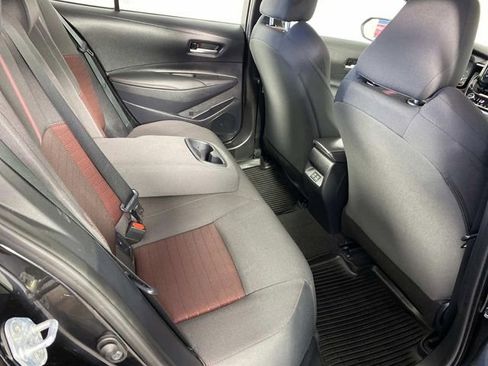 Used 2025 Toyota Corolla SE FWD image 12