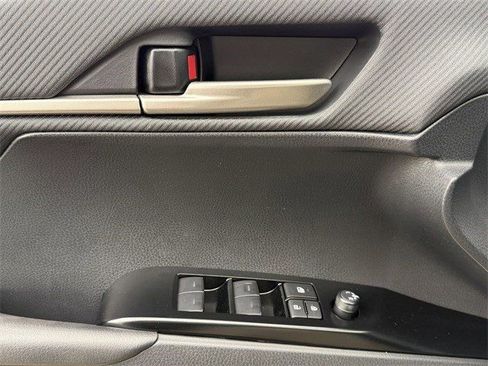 New 2026 Toyota Camry Hybrid image 22