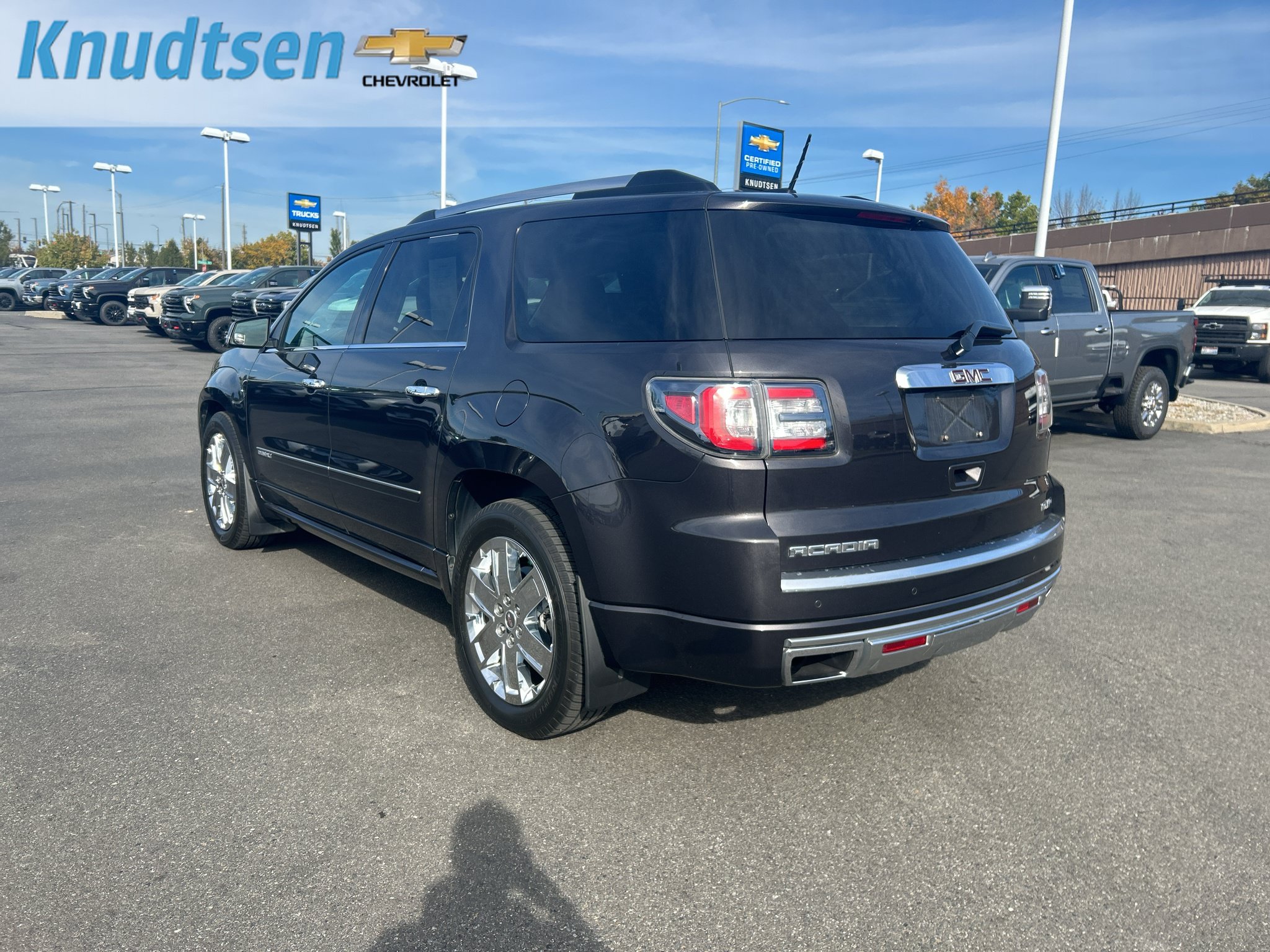 Used 2016 GMC Acadia Denali AWD/4WD image 5
