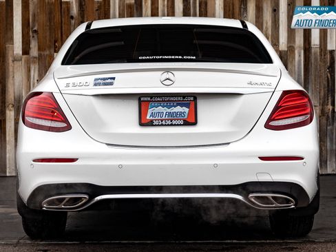 Used 2019 Mercedes-Benz E 300 4MATIC w/ Premium 1 Package image 4