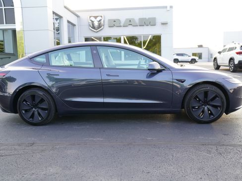 Used 2026 Tesla Model 3 RWD image 2