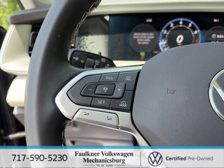 Used 2025 Volkswagen Tiguan SE w/ Panoramic Sunroof Package AWD/4WD video 1