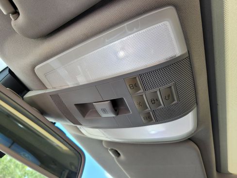 Used 2012 Mercedes-Benz GLK 350 4MATIC image 18