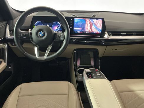 Certified 2025 BMW X1 xDrive28i w/ Technology Package AWD/4WD image 9
