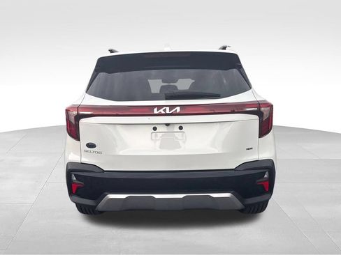 Used 2026 Kia Seltos SX w/ SX Sunroof Package AWD/4WD image 4