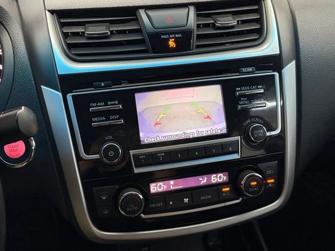 Used 2018 Nissan Altima 2.5 SV FWD image 25