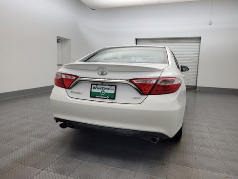 Used 2016 Toyota Camry XSE image 7