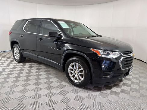Used 2019 Chevrolet Traverse LS image 7