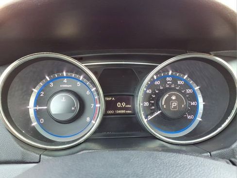 Used 2012 Hyundai Sonata GLS FWD image 24