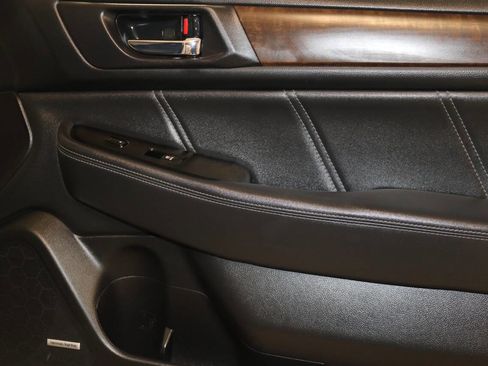 Used 2019 Subaru Outback 2.5i Limited w/ Popular Package #2 image 65