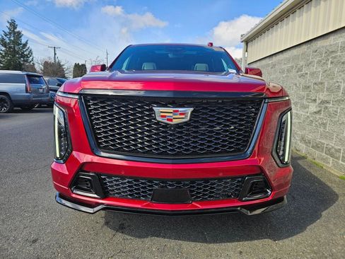 Certified 2025 Cadillac Escalade V image 12