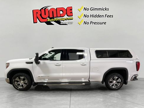 Used 2020 GMC Sierra 1500 SLE w/ Preferred Package AWD/4WD image 3