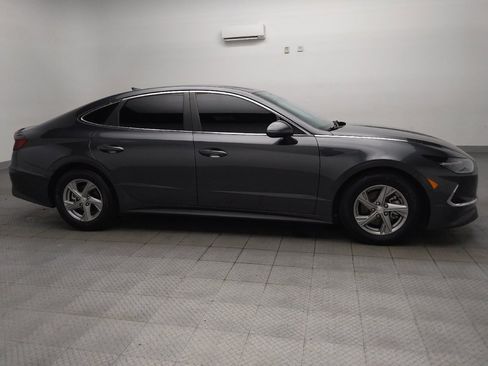 Used 2023 Hyundai Sonata SE FWD image 11