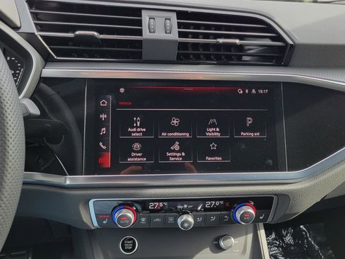 Used 2025 Audi Q3 2.0T Premium Plus w/ Premium Plus Package image 29