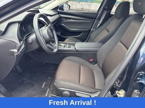 Used 2025 MAZDA MAZDA3 s image 3