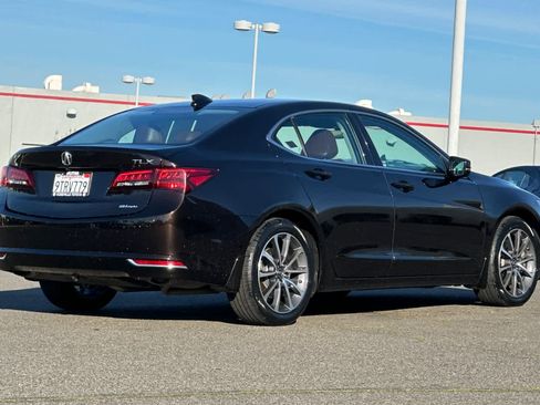 Used 2015 Acura TLX V6 SH-AWD w/ Advance Package image 2