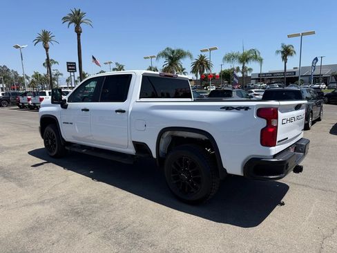 Used 2025 Chevrolet Silverado 2500 Custom w/ Custom Convenience Package AWD/4WD image 4