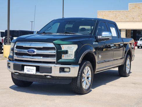 Used 2015 Ford F150 King Ranch w/ Equipment Group 601A Luxury AWD/4WD image 2