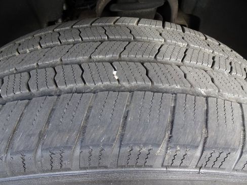 Used 2016 GMC Yukon SLT w/ Open Road Package image 42