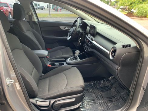 Used 2023 Kia Forte LXS FWD image 31