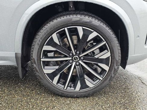 New 2026 Volvo XC90 T8 Ultra w/ Lounge Package AWD/4WD image 9