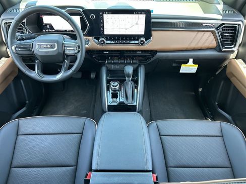 New 2026 GMC Canyon AT4 w/ Technology Plus Package AWD/4WD image 21