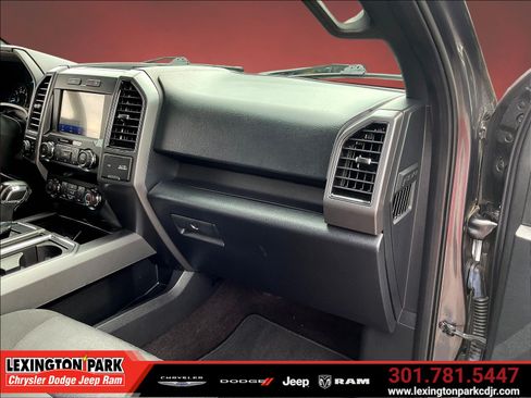 Used 2020 Ford F150 XLT w/ Equipment Group 302A Luxury AWD/4WD image 26
