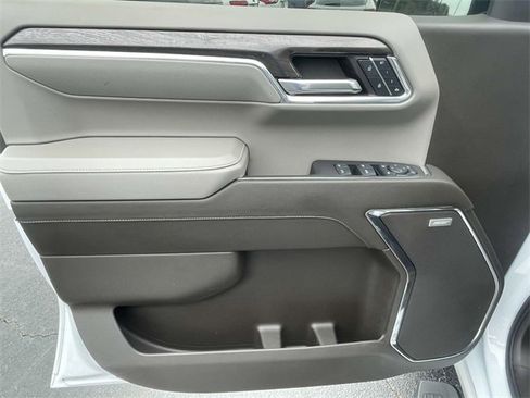 Certified 2024 Chevrolet Silverado 1500 LTZ w/ LTZ Premium Package image 16