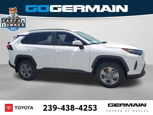 Used 2025 Toyota RAV4 XLE w/ Convenience Package AWD/4WD image 7