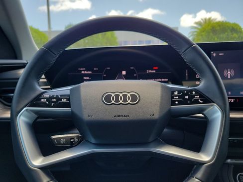 Certified 2025 Audi Q5 Premium w/ Convenience Package AWD/4WD image 8