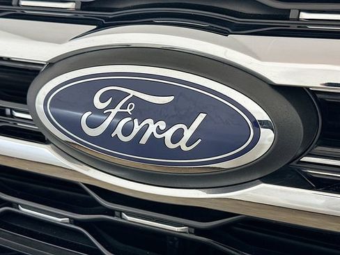 Certified 2023 Ford Expedition Limited image 27