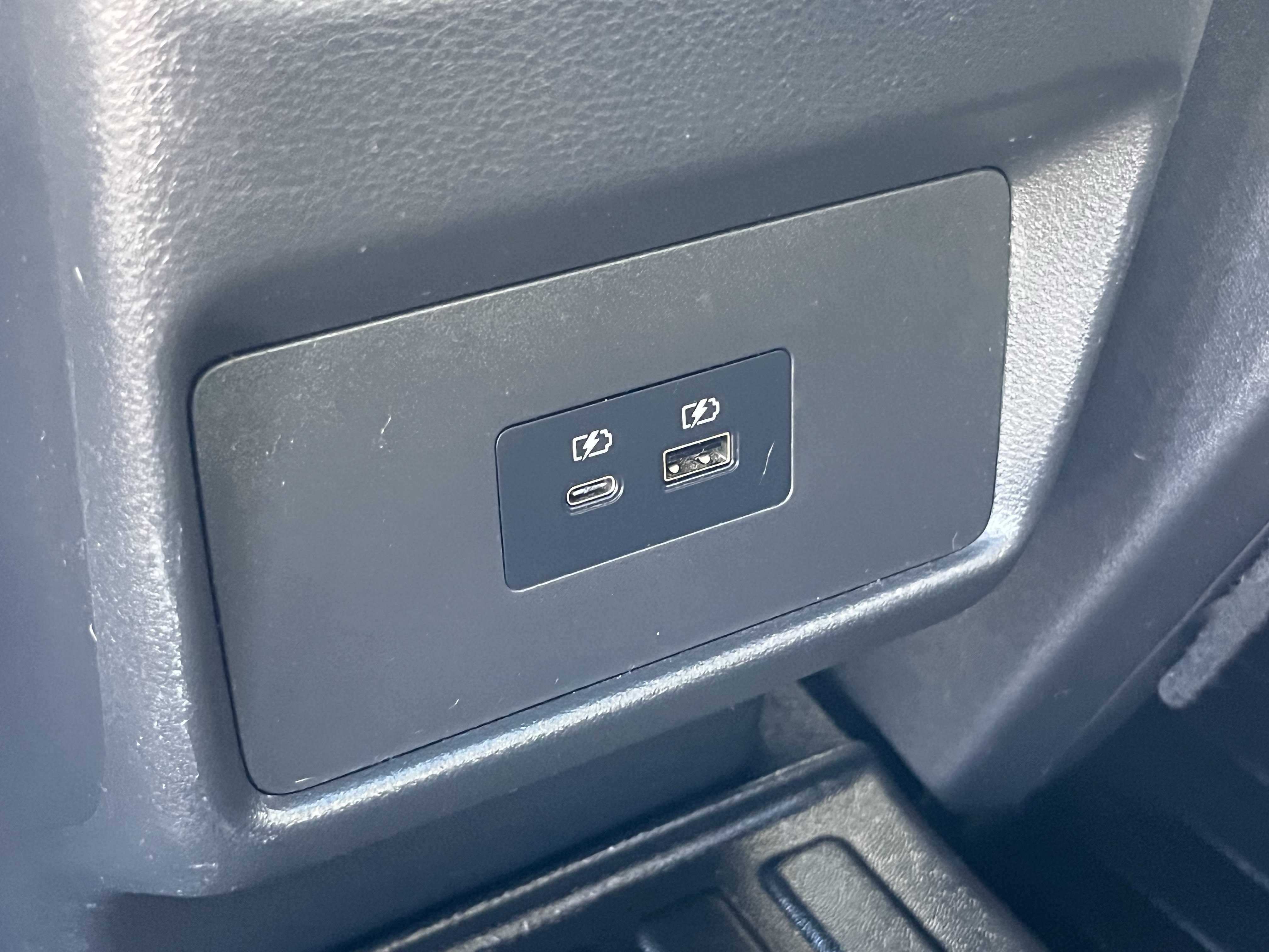 Used 2021 Nissan Rogue SV w/ Premium Package AWD/4WD image 19