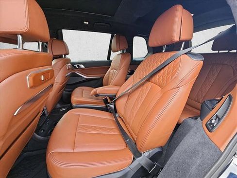 Used 2024 BMW X7 M60i w/ Executive Package image 18