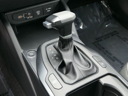 Certified 2025 Kia K4 FWD image 22