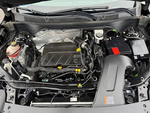 Certified 2024 Chevrolet Trax RS image 20