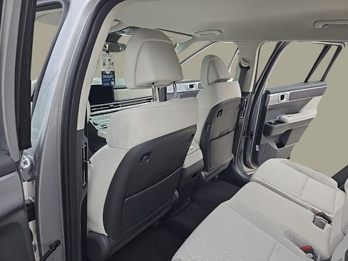 New 2026 Hyundai Santa Fe SE image 12