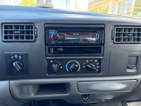 Used 2002 Ford F250 XLT AWD/4WD image 17