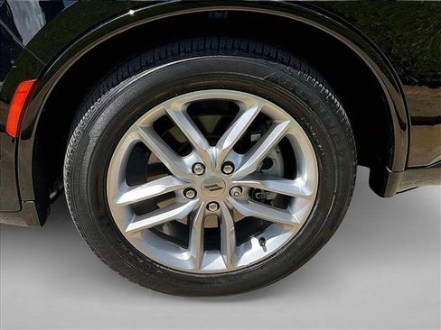Used 2024 Dodge Durango GT RWD image 10