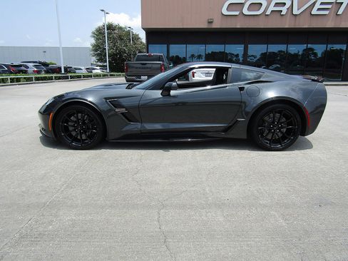 Used 2018 Chevrolet Corvette Grand Sport RWD image 8