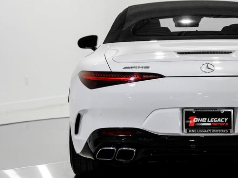 Used 2022 Mercedes-Benz SL 63 AMG 4MATIC image 35