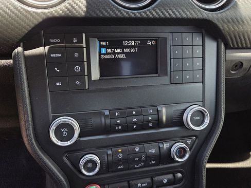 Used 2023 Ford Mustang Coupe RWD image 9