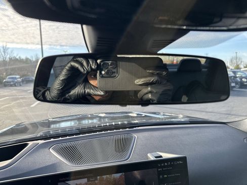 New 2026 BMW 330i xDrive Sedan w/ Premium Package image 15