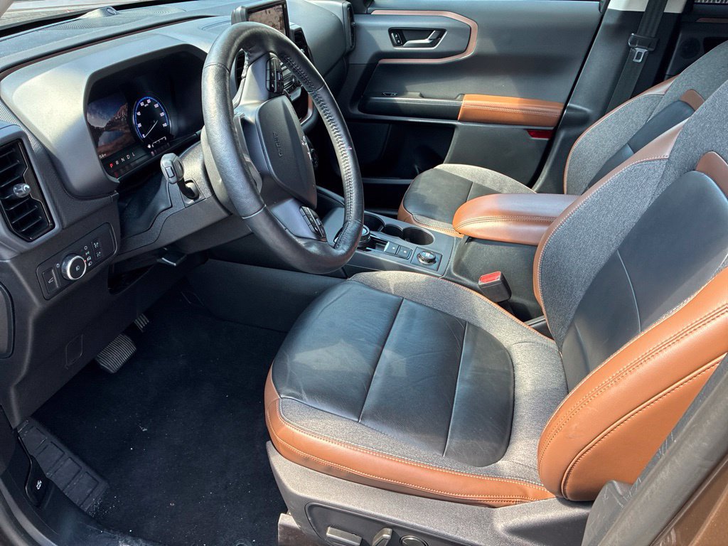 Used 2022 Ford Bronco Sport Outer Banks w/ Tech Package AWD/4WD image 10
