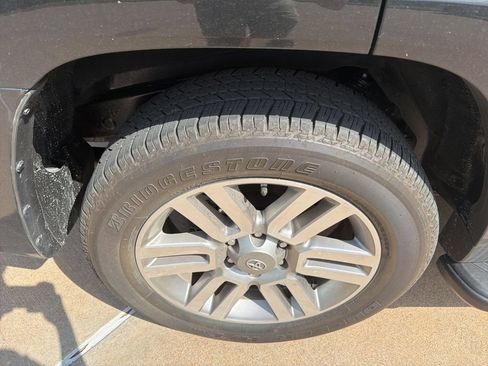 Used 2013 Toyota 4Runner Limited RWD image 7
