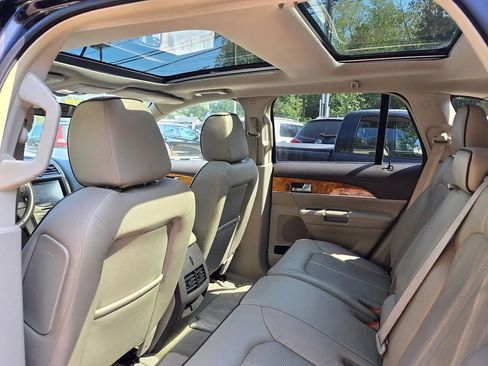 Used 2015 Lincoln MKX AWD w/ Equipment Group 102A image 7