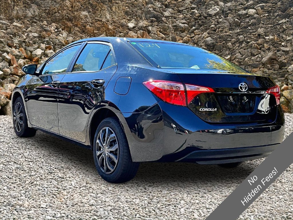 Used 2017 Toyota Corolla L FWD image 11