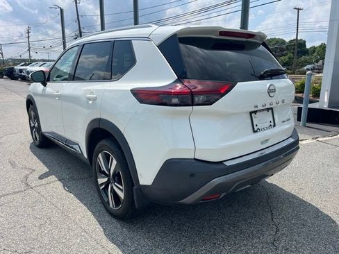 Used 2023 Nissan Rogue SL w/ SL Premium Package AWD/4WD image 5