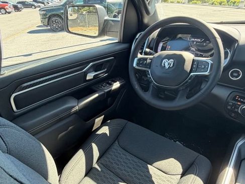New 2026 RAM 1500 Big Horn AWD/4WD image 29
