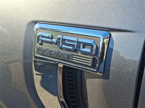 New 2025 Ford F150 Lariat w/ Equipment Group 501A Mid image 11
