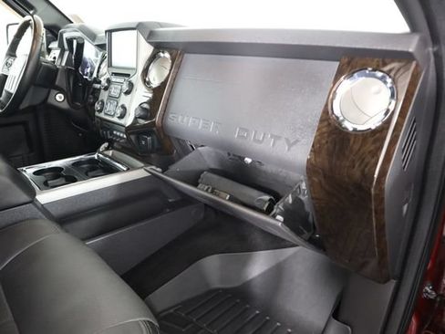 Used 2015 Ford F250 Platinum AWD/4WD image 64